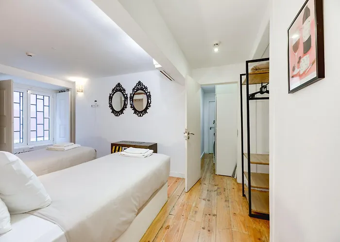 아파트 Chiado/bairro Alto 2 Bedroom *