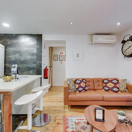 Chiado/bairro Alto 2 Bedroom Lisboa