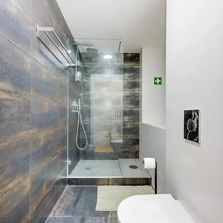 Chiado/bairro Alto 2 Bedroom Lisboa